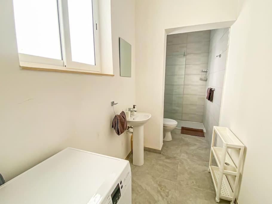 Moonstone Manor 3- Sliema Strand, Gzira 아파트 외부 사진